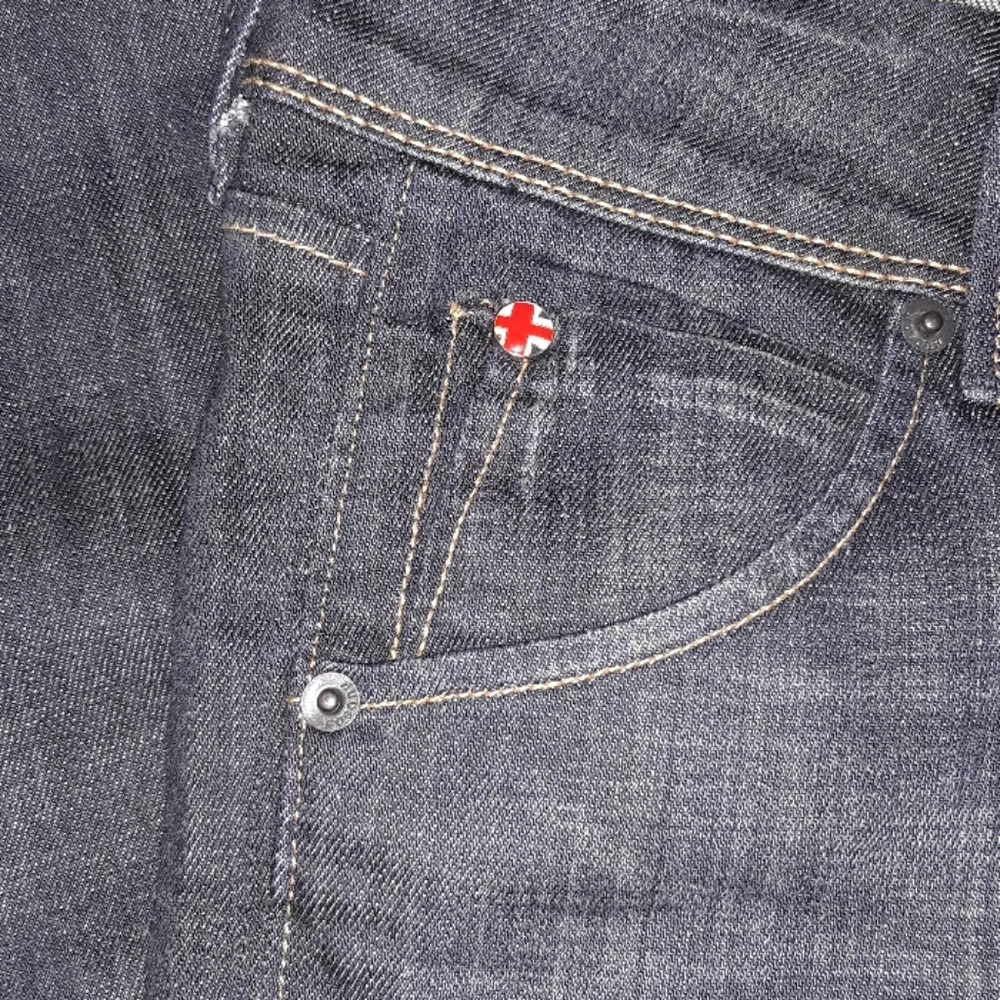 Hudson Jeans - Picture 4 of 8